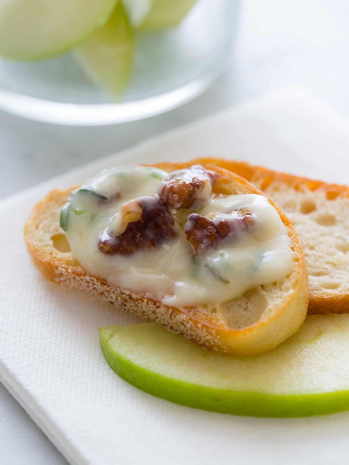 Basic Brie Dip Appetizer recipe Spoon Fork Bacon