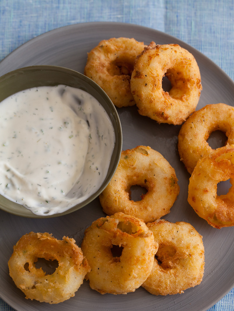 Cheesy Skillet Potatoes - Onion Rings & Things