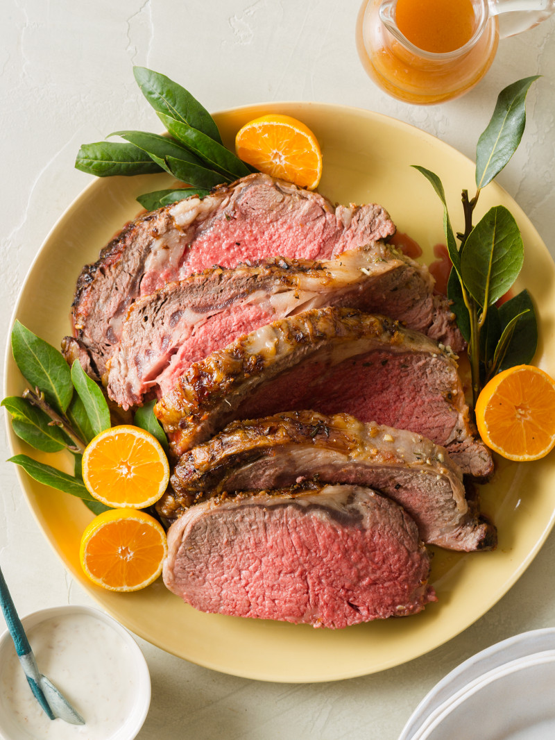 Onion-Crusted Beef Prime Rib Roast Recipe 