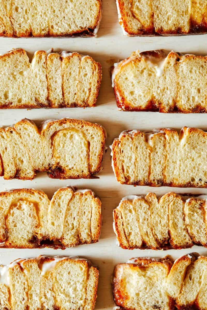 A half a dozen cinnamon roll loaf slices.