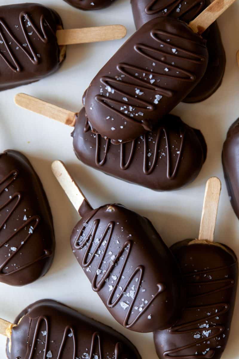 Crunchy peanut butter pie pops.