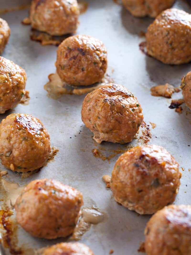 A close up of herbed turkey meatballs.