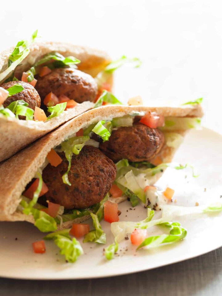 A recipe for a Falafel Pita Sandwich