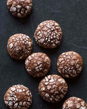 A close up of Mexican chocolate earthquake cookies.