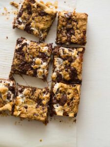 Sliced oatmeal s'mores bars.