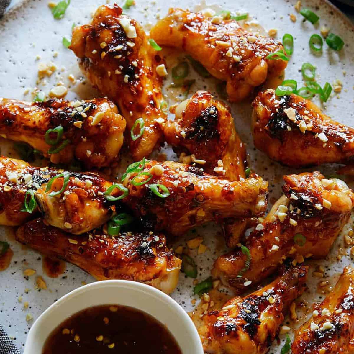 Sticky Honey, Garlic and Chile Glazed Chicken Drumettes-image