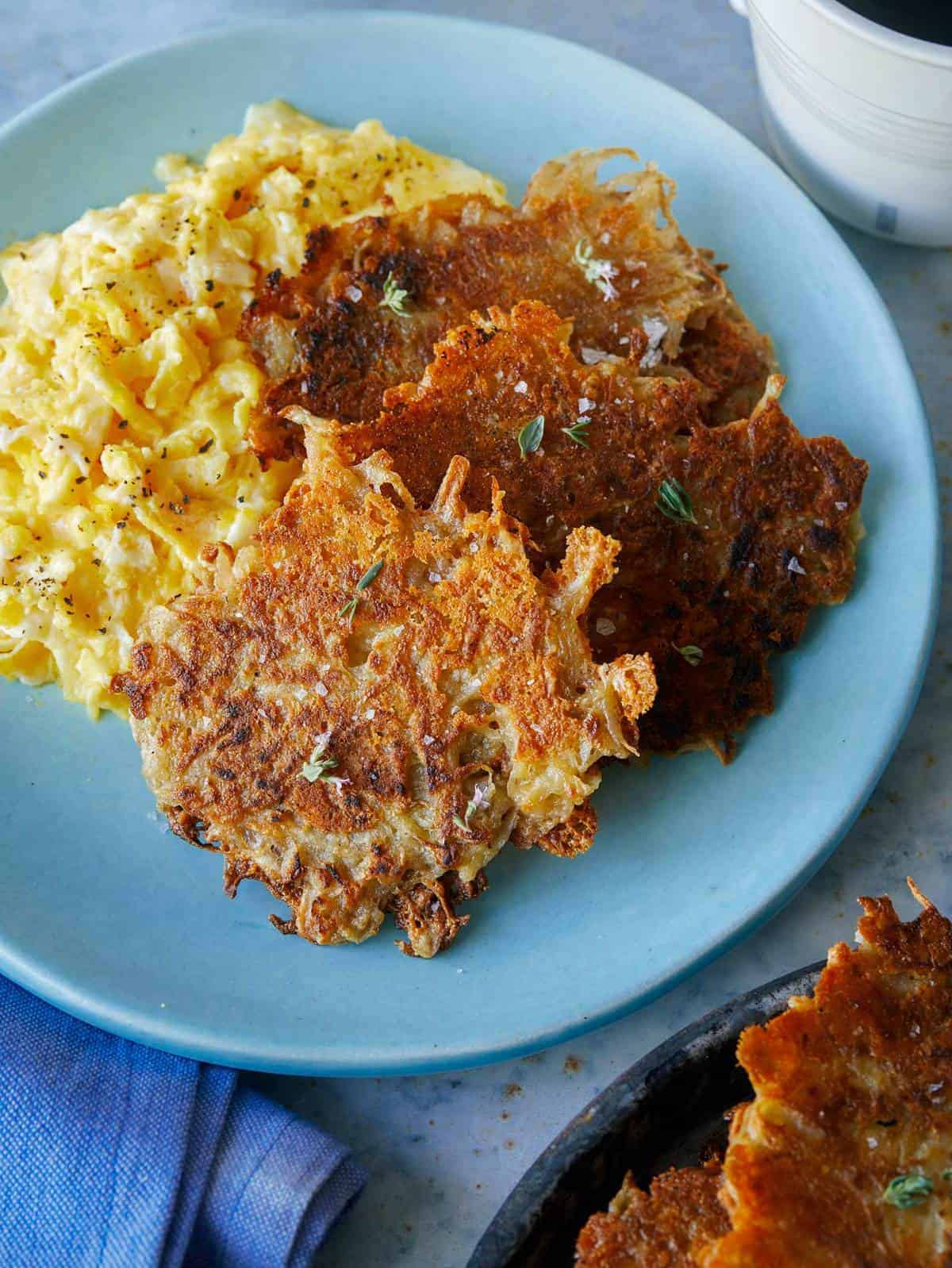 Crispy and Cheesy Hash Browns | Spoon Fork Bacon