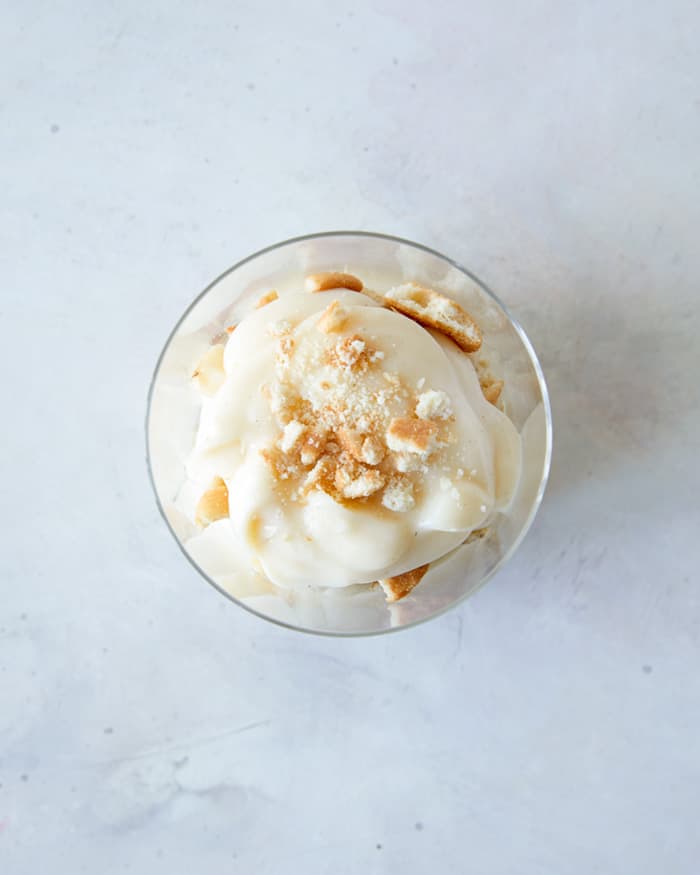 Banana pudding and nilla wafers in a cup.