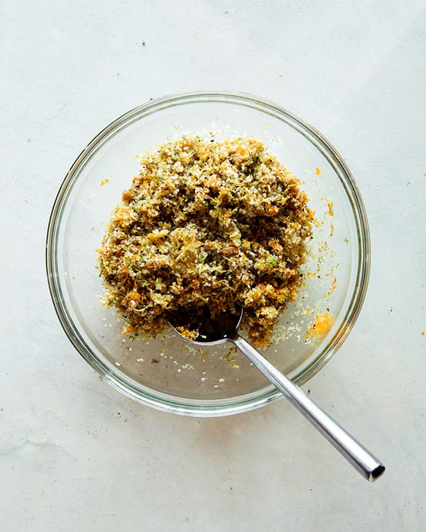 A bowl of citrus dry rub for a turkey.