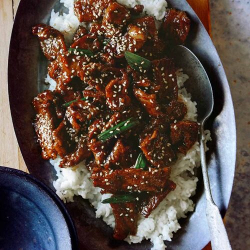 Mongolian Beef recipe in a platter ready to be served.