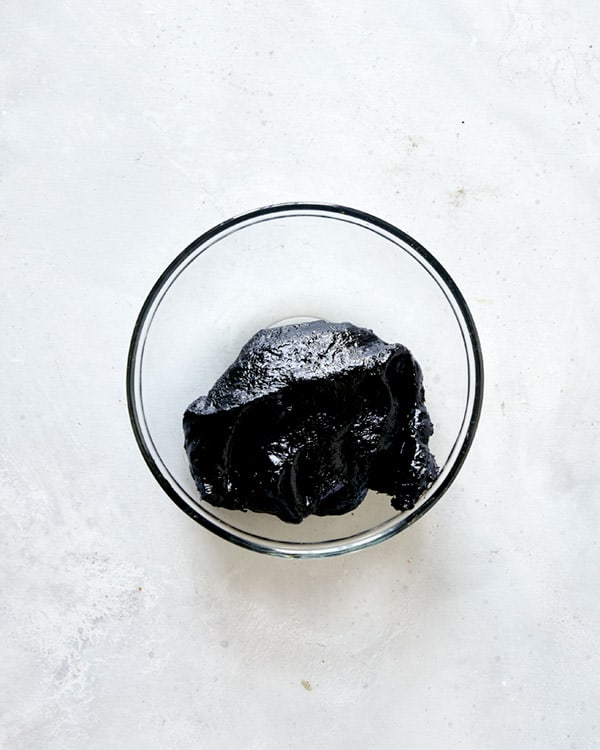 Toasted jajang to make Jajangmyeon.
