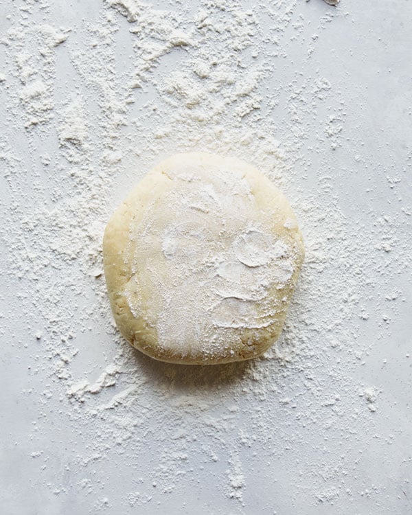 Dough sprinkled with flour.