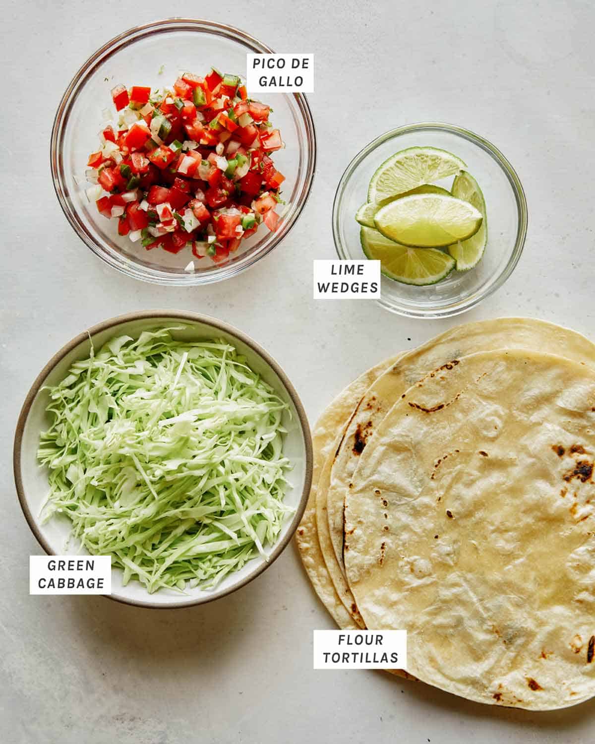 Žuvies taco ingredientai.