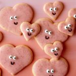 Valentines day cookie recipe in the shape of hearts.