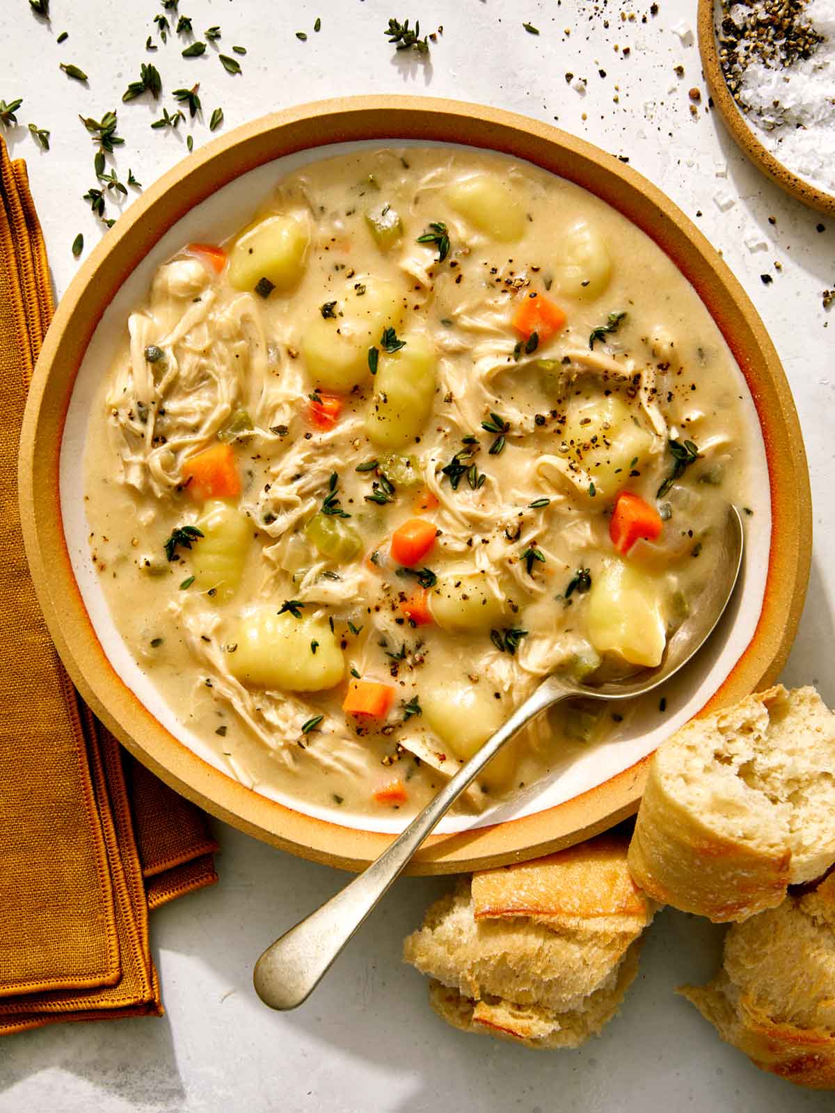 Chicken and gnocchi soup recipe with thyme. 