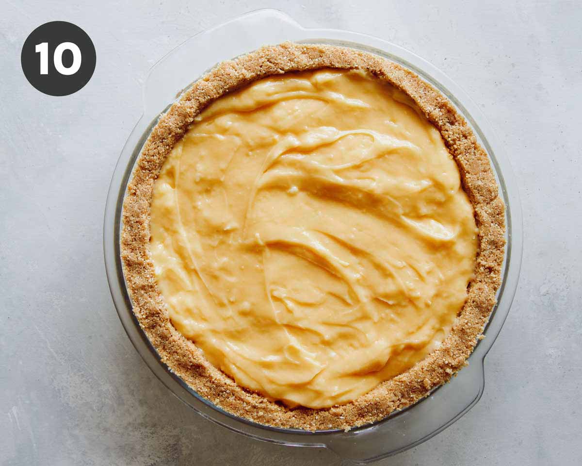 Banana cream pie in a pie dish.