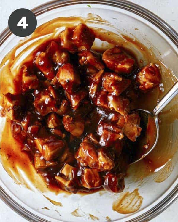 BBQ chicken in a bowl. 