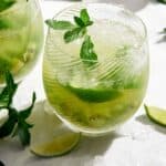 Kiwi caipiroskas cocktail recipes.