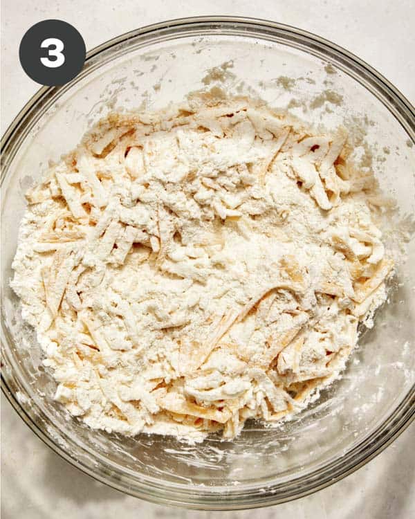 Apple pie crust with cheddar.
