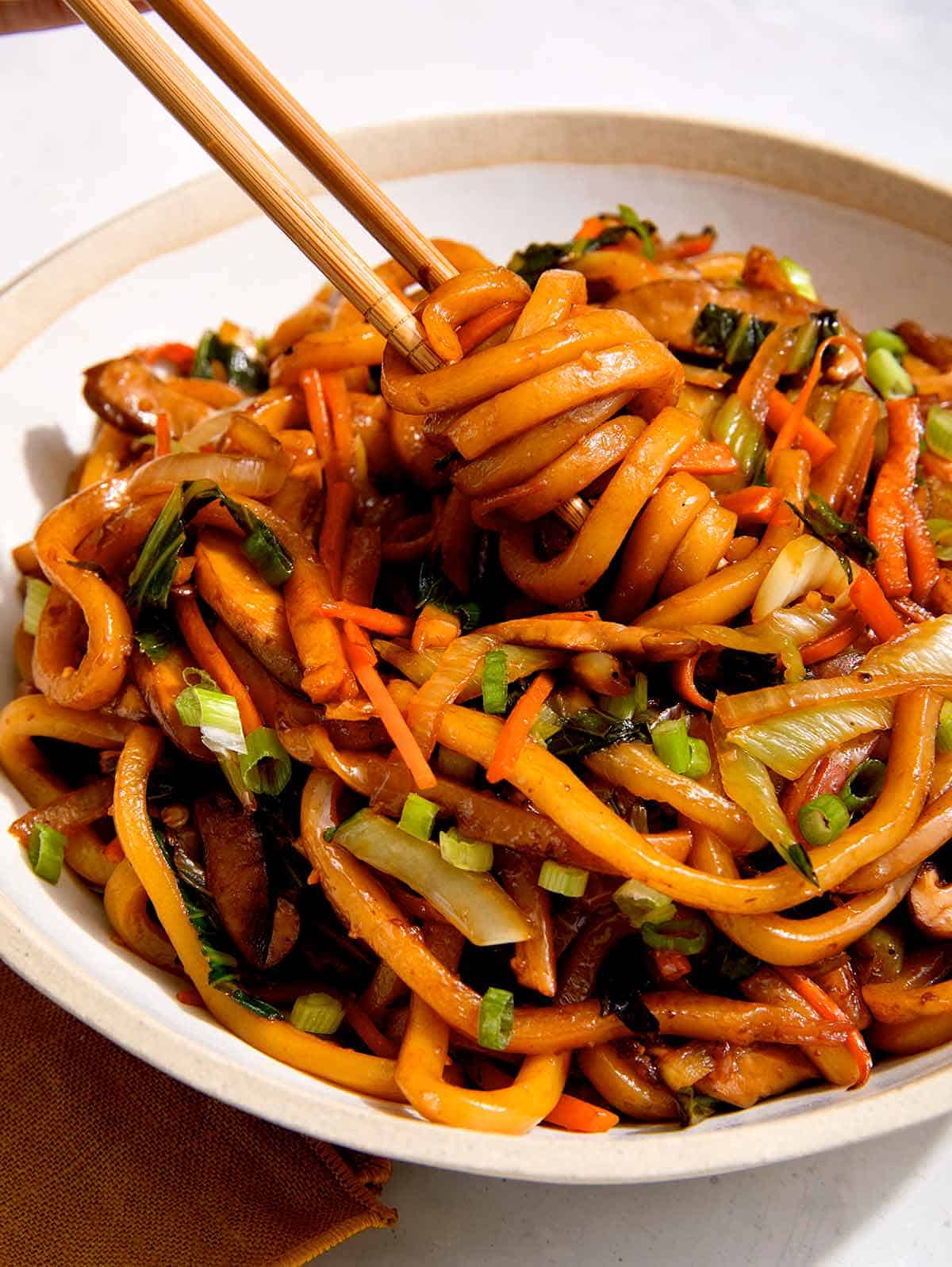 Yaki udon noodles in a bowl. 