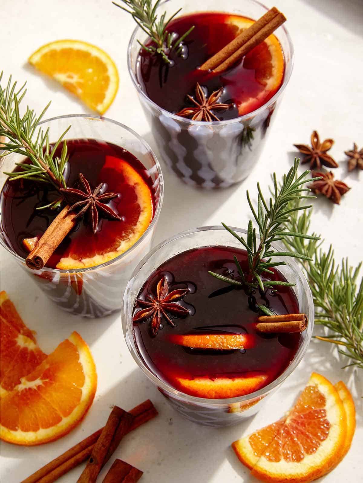 Mulled wine in three glasses. 