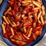 Tteokbokki recipe on a platter.