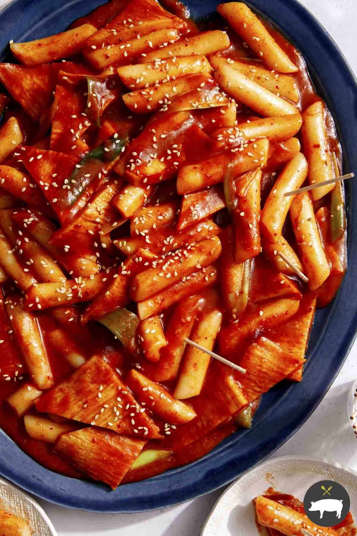 Tteokbokki (Korean Spicy Rice Cakes) - Spoon Fork Bacon