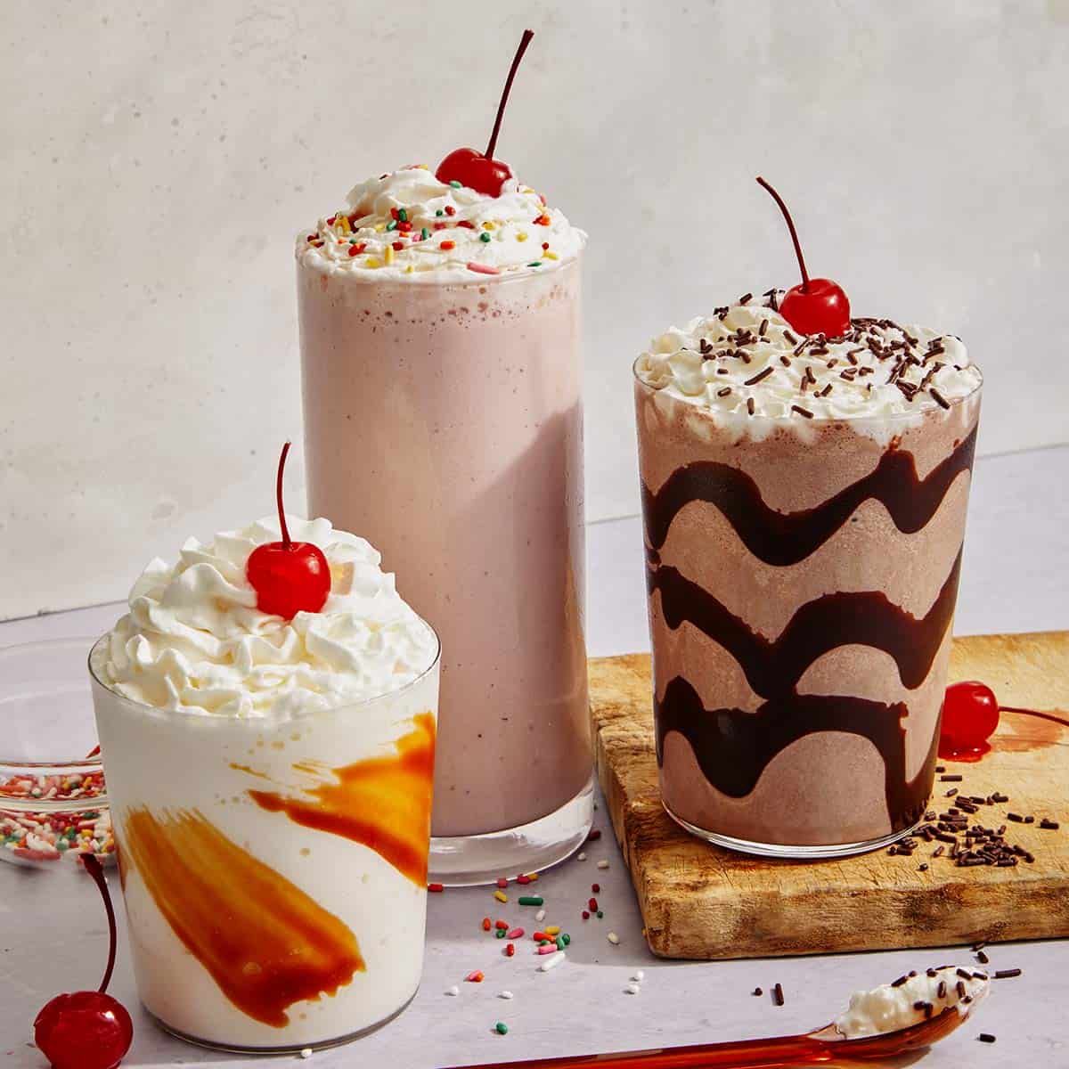 How To Make a Milkshake in a Blender - Cuisine at Home Guides