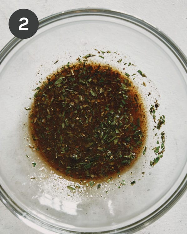Lamb chop rub in a glass bowl.