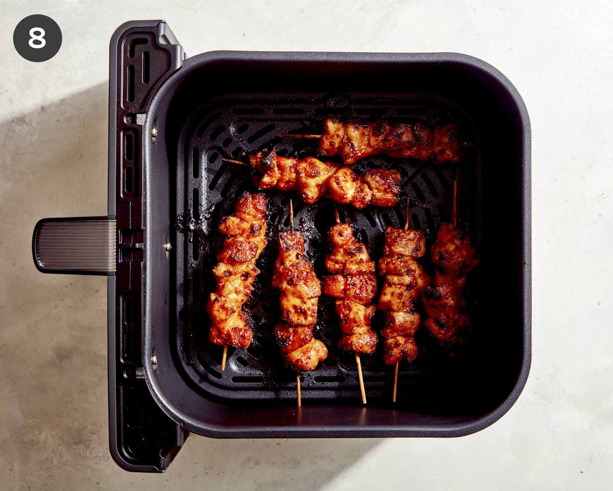 Virtos oro gruzdintuvė bang bang vištienos iešmeliai.