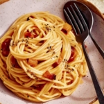Carbonara pasta in a bowl.