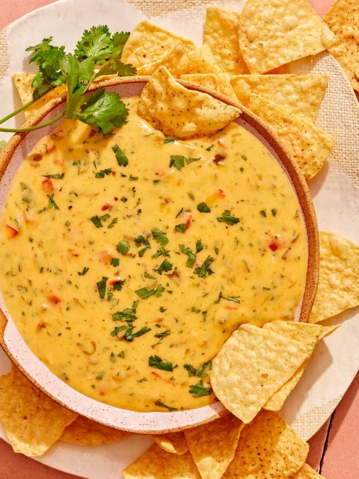 Queso dip recipe in a bowl ready to be served.