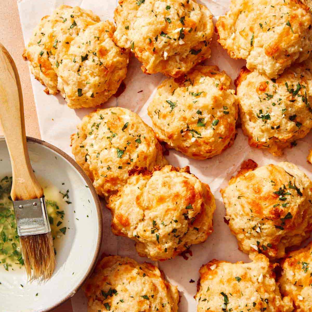 Cheddar Bay Biscuits
